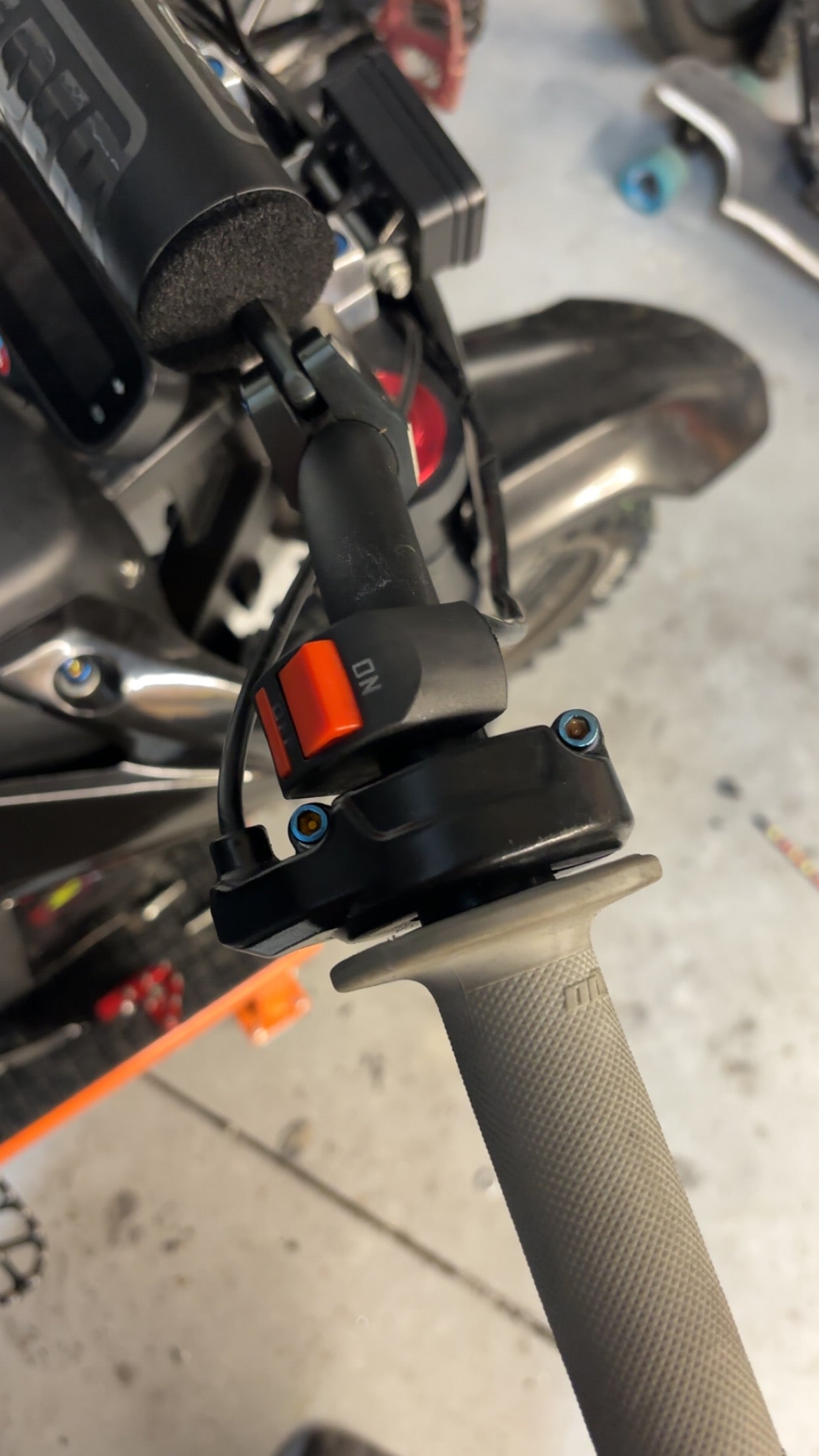 Razor Full Titanium Bolt Kit