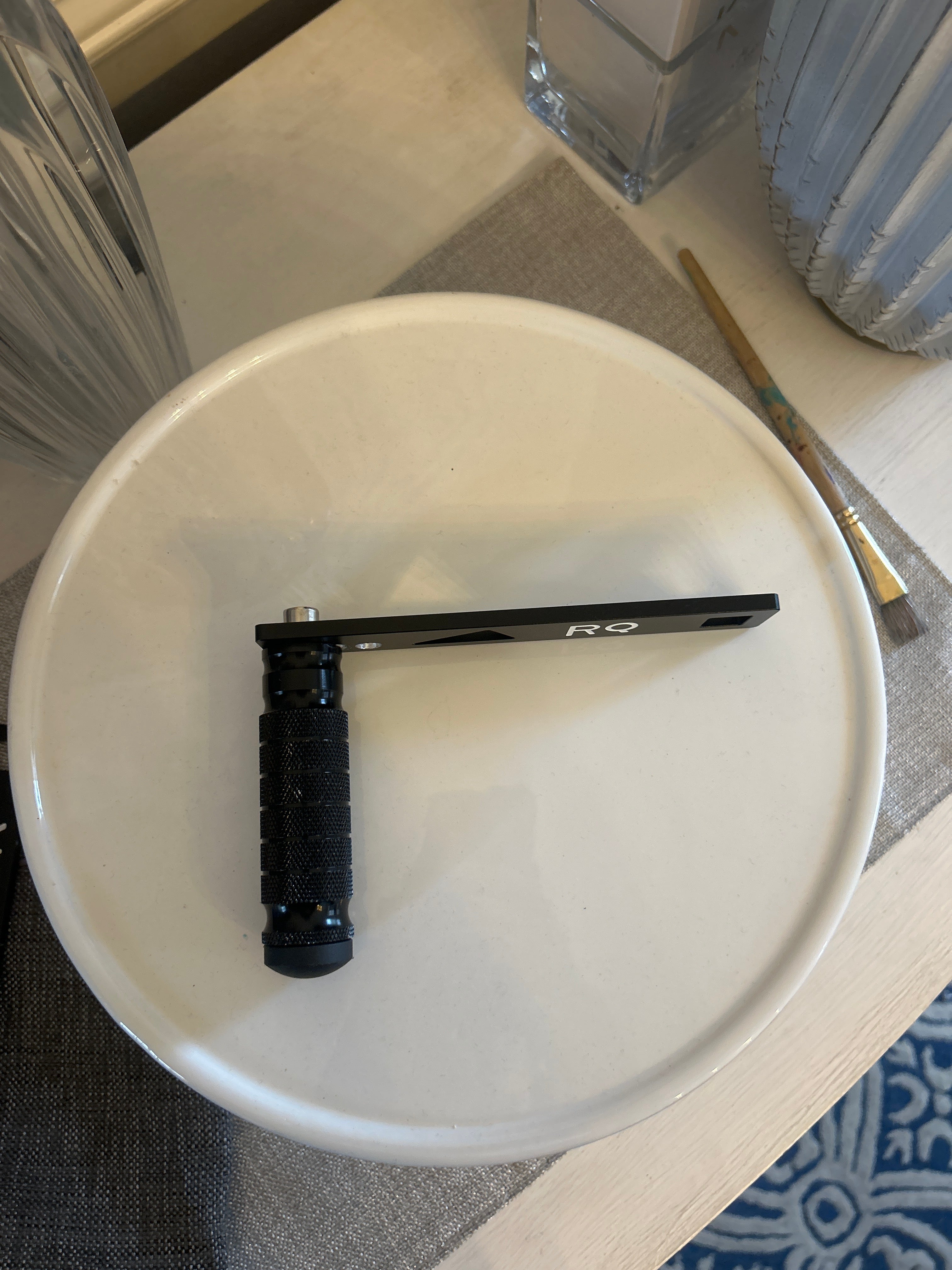 Shiftlock for all peg converted e-bikes