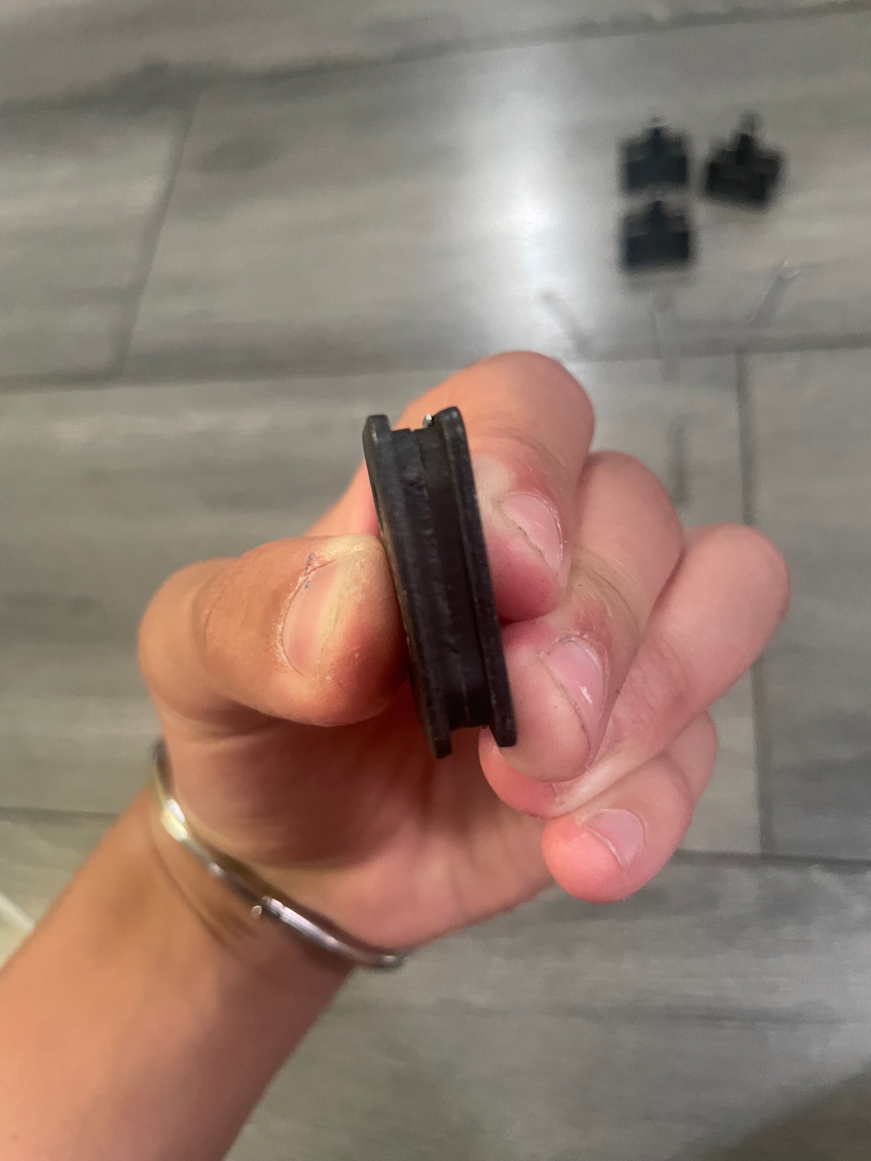 Two piston brake pads ￼