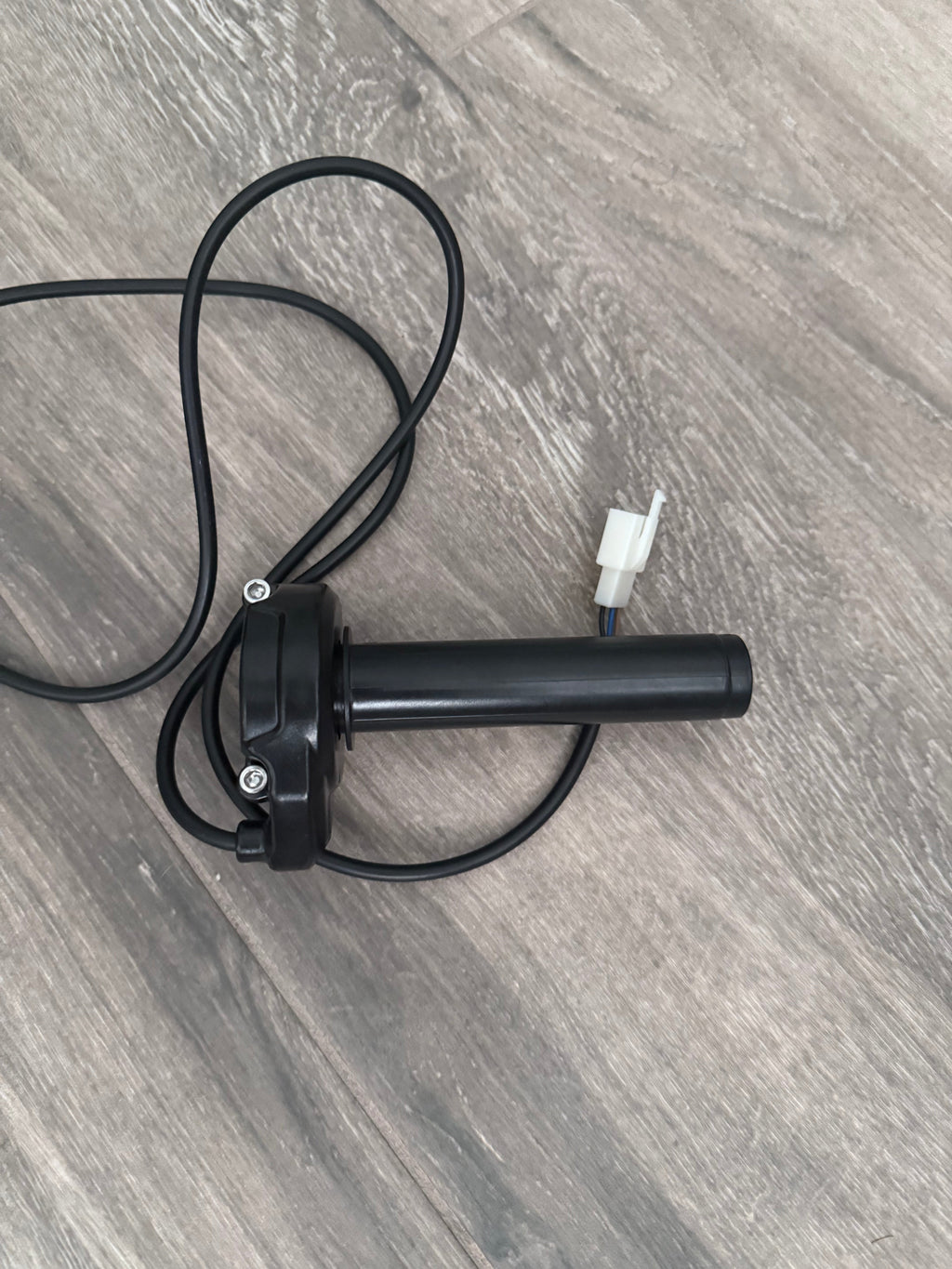 Ebox Plug and Play Surron Throttle